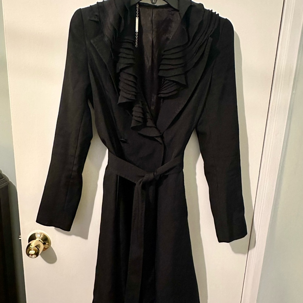 Elie Tahari Elegant Black Ruffled Women's Trench Coat